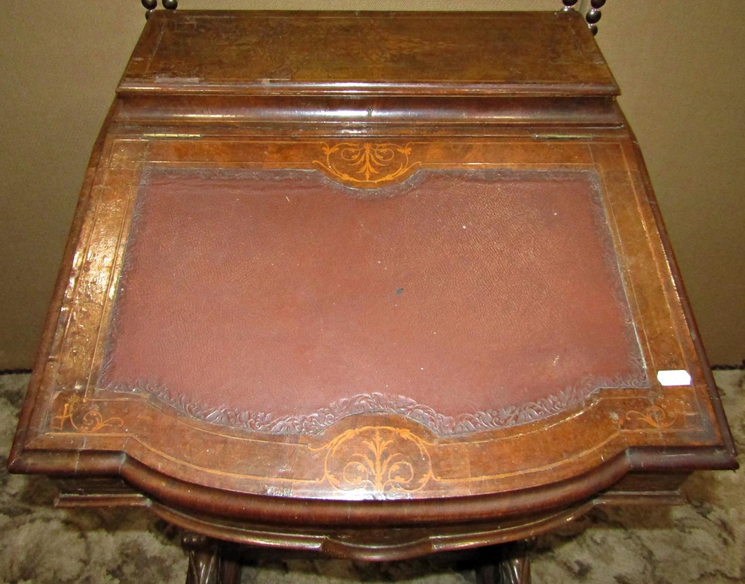 A Victorian walnut and figured walnut veneered davenport with inlaid detail and fitted with the - Image 2 of 6