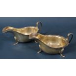 Two silver graduated gravy boats, Sheffield 1938, by Viner's Ltd, 8.3oz approx