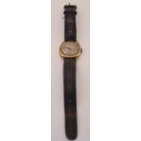 A vintage 9ct gold gent's wristwatch