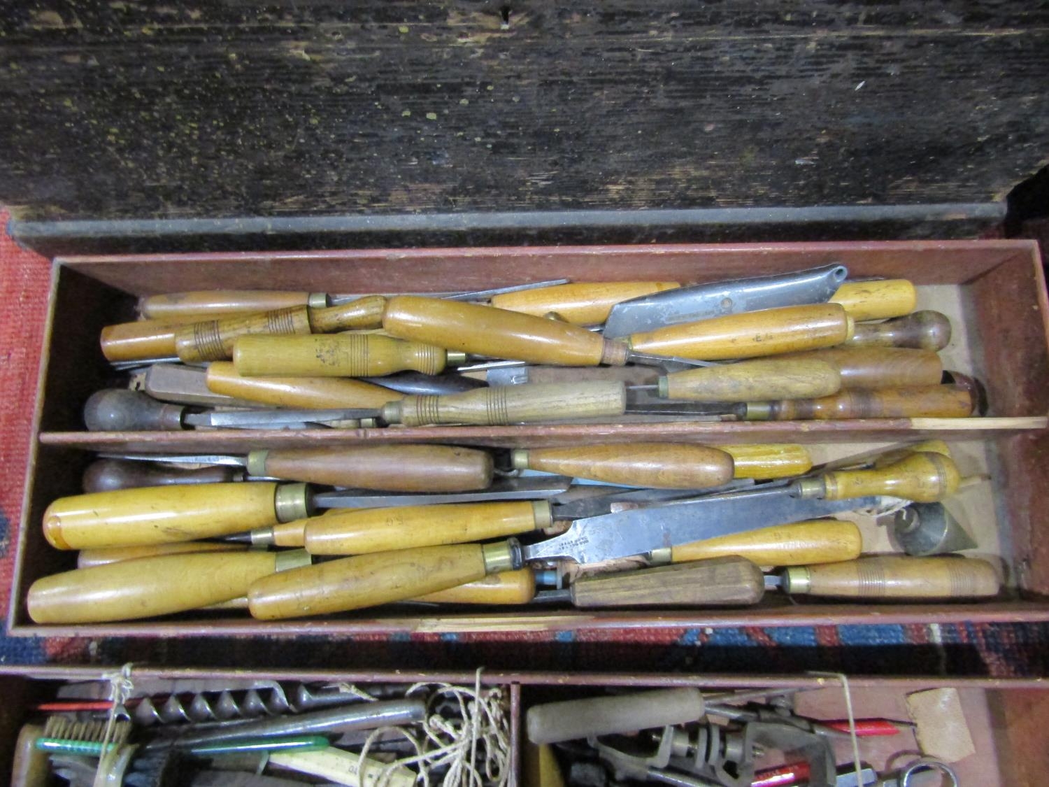 A small vintage stained pine tool chest containing wood turning chisels, etc, together with a - Image 3 of 3