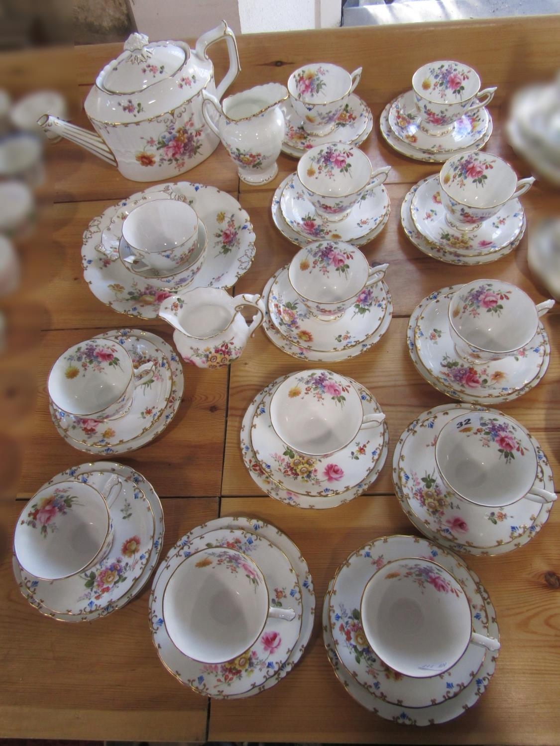 A collection of Royal Crown Derby tea wares comprising teapot, sugar bowl, milk jug, cream jug, cake - Image 3 of 3