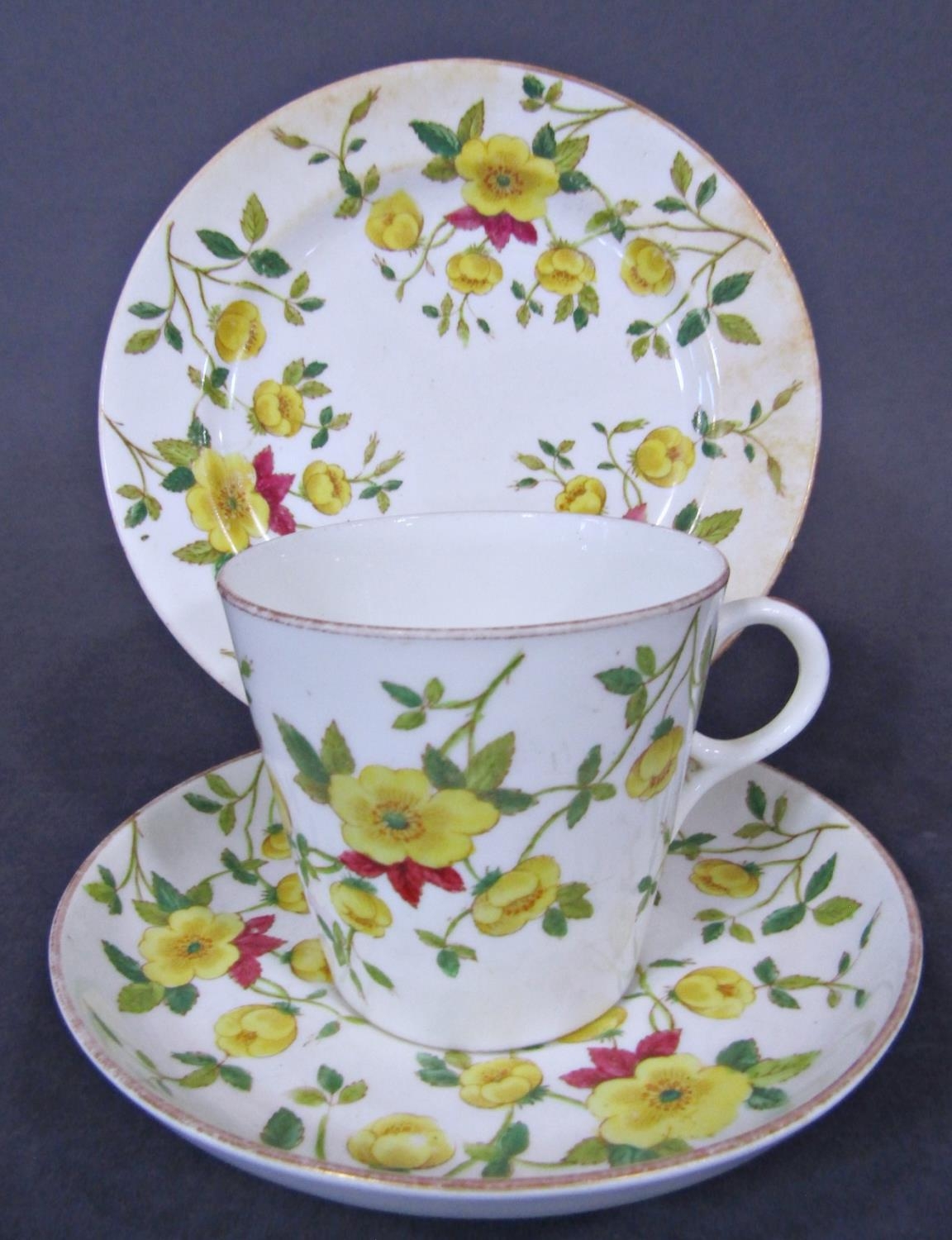 A collection of ten 19th century cabinet cups and saucers by various makers - Image 5 of 7