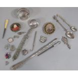 A small collection of miscellaneous silver and other effects including a tea straw, a silver