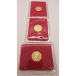 Three x Isle of Man sovereigns, 2 x 1979, 1 x 1980, limited to 50,000 copies - Pobjoy Mint