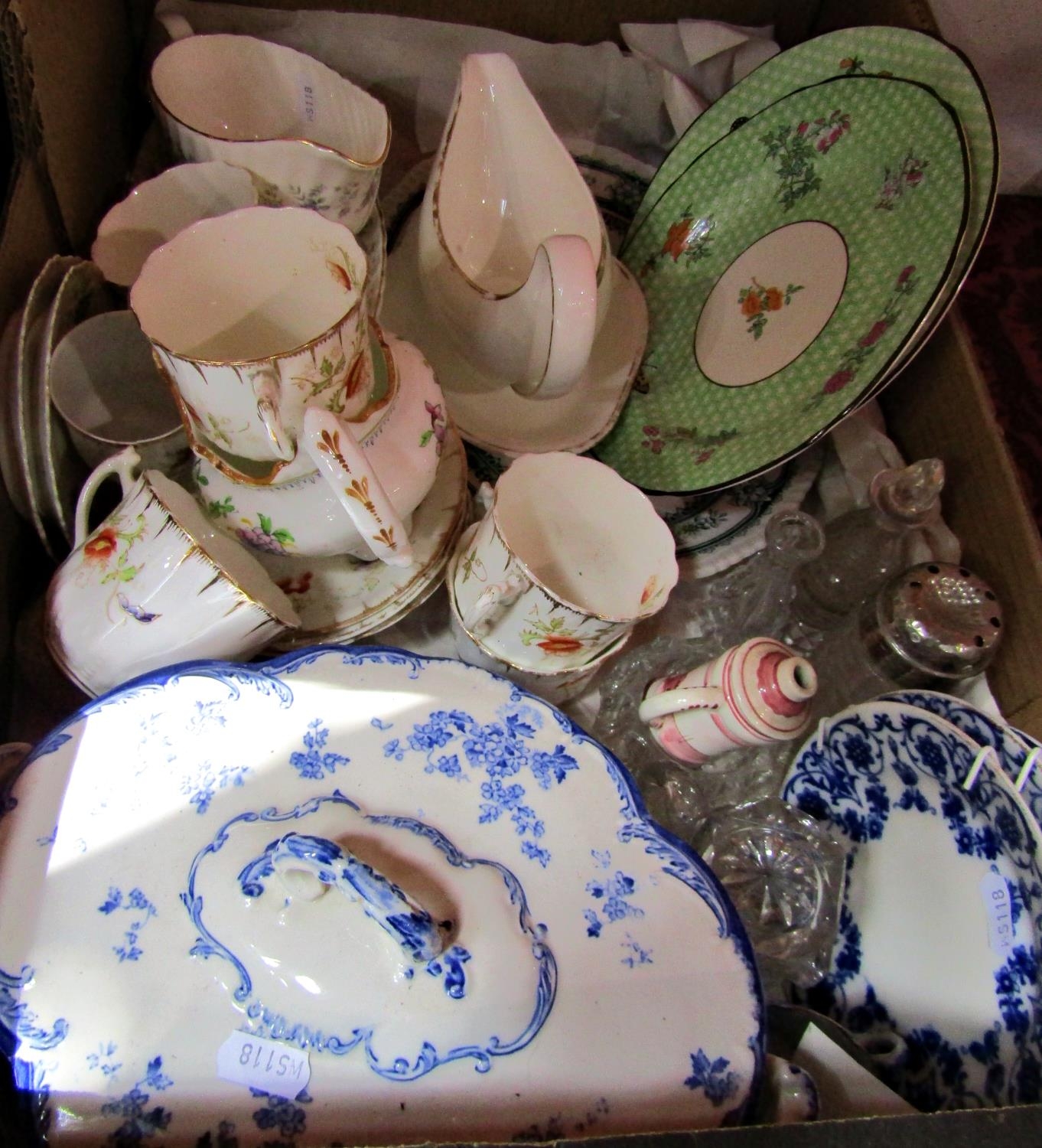 A collection of miscellaneous English and continental cups, saucers, plates, vase, etc (two boxes) - Image 3 of 4