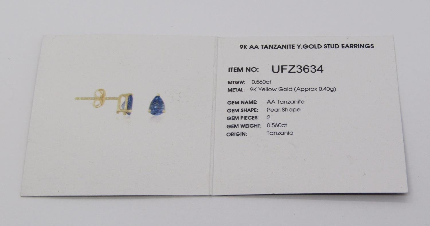 Group of 9ct jewellery comprising a sapphire and diamond ring, size J/K and two pairs of tanzanite - Bild 2 aus 6