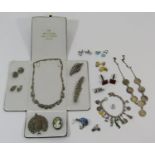 Collection of silver and white metal jewellery to include a marcasite peacock brooch plus further