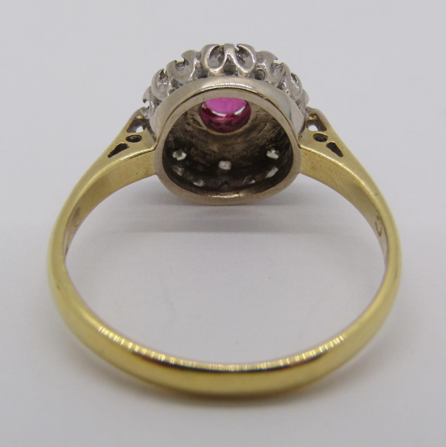 18ct ruby and diamond cluster ring, size N, 3.3g - Bild 4 aus 4