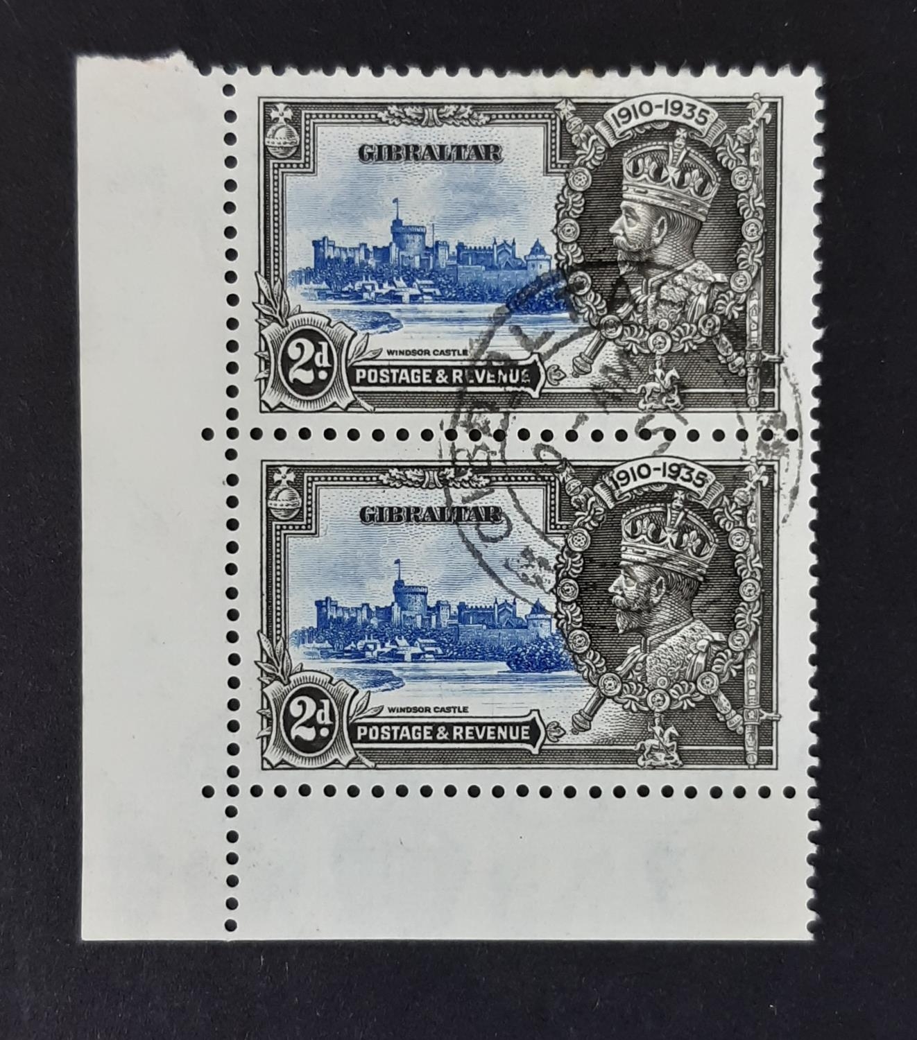 Gibraltar 1935 Silver Jubilee SG 114/114a VFU, lower left hand corner pair, upper stamp showing - Image 4 of 6