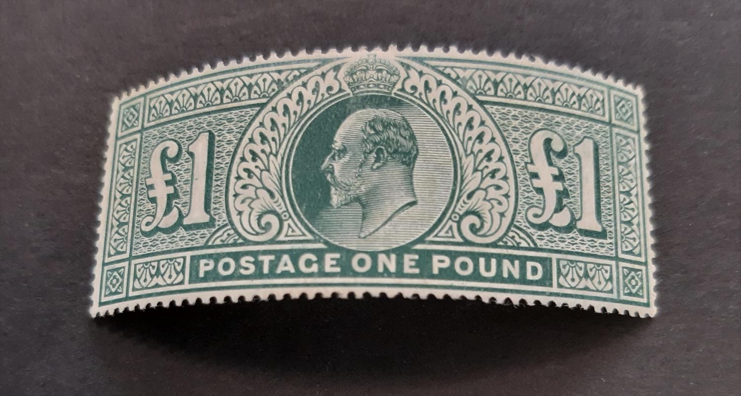 KEVII SG266 £1 dull blue-green. A beautiful fresh UM example. Perfect centering and outstanding