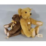 2 Steiff teddy bears, both replicas of early 20th century bears '1909 Classic', with tags and pin in