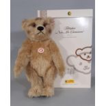 Steiff teddy bear 'New Mr Cinnamon' no 038846, height 44cm, blonde with tilt growler. Limited