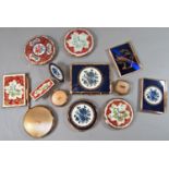 A collection of vintage compacts, lipstick holders and notepads, the majority by Stratton,
