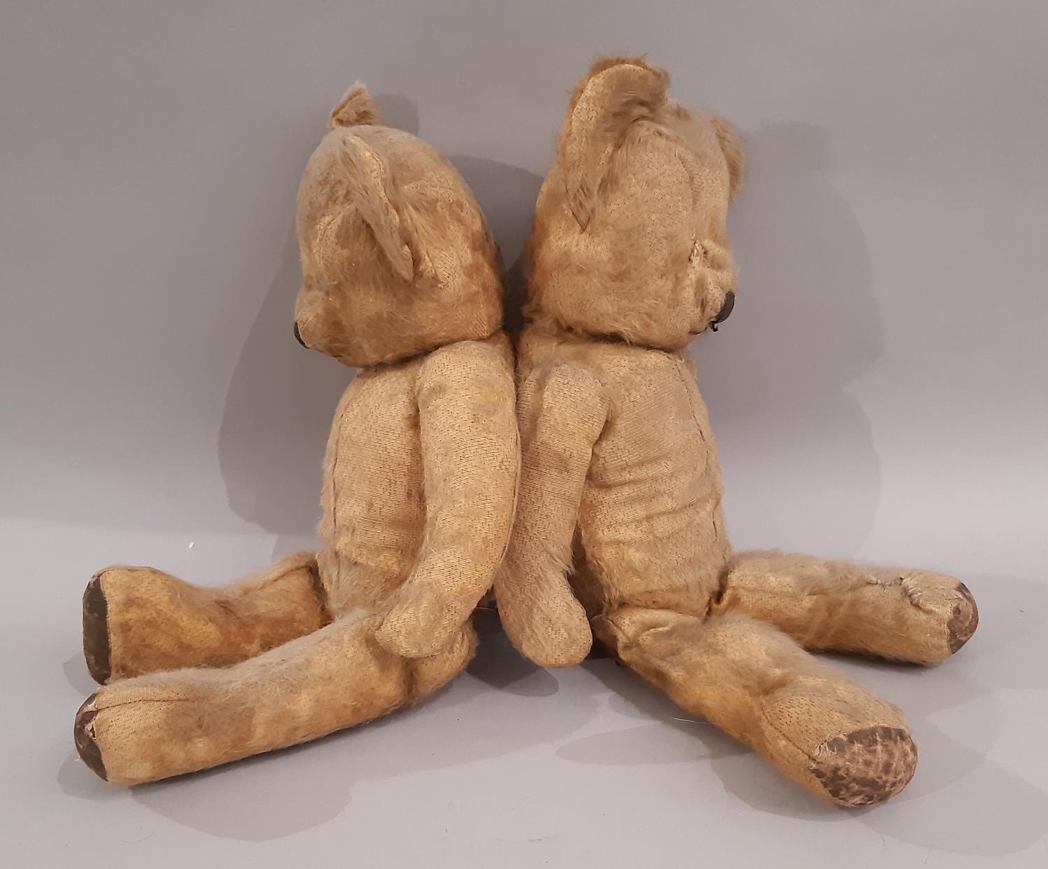 Pair of teddy bears century teddy bears for restoration, both with stitched nose and mouth, wood - Image 2 of 5