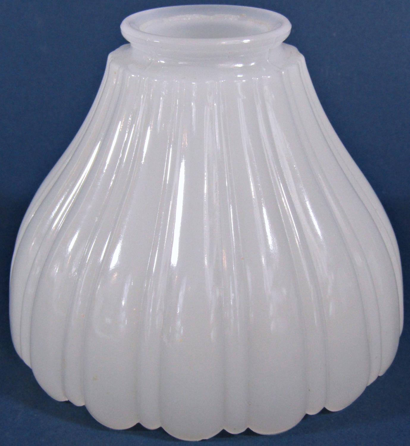 Three Vaseline moulded glass light shades with scalloped edge 12cm high x 14.5cm diam. - Image 3 of 3