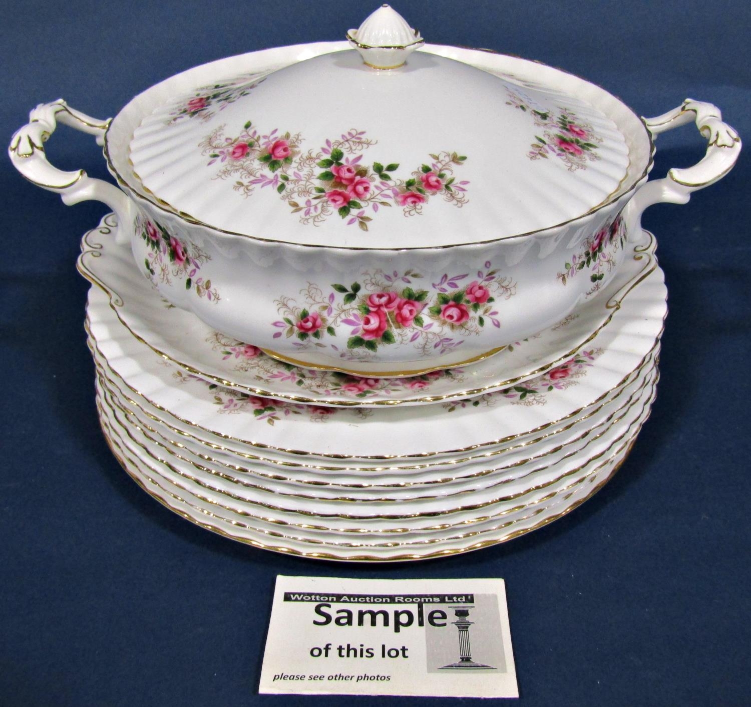 An extensive collection of Royal Albert Lavender Rose pattern tableware's including tureens, - Image 2 of 4