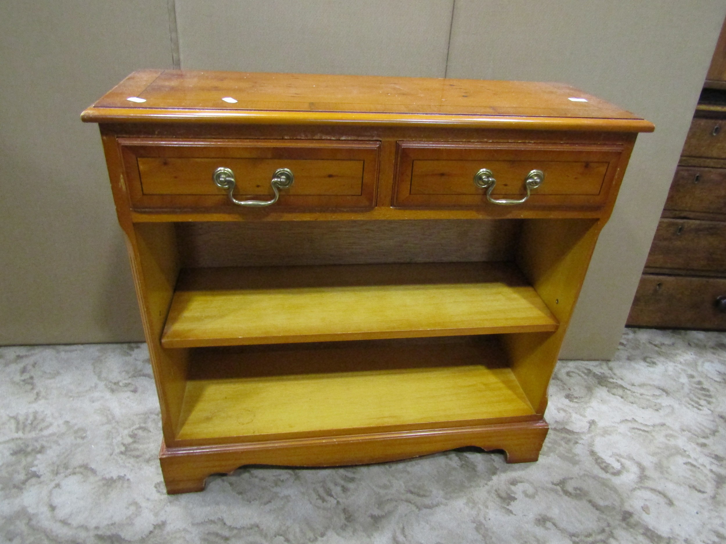 A pair of reproduction Georgian style yew wood veneered four drawer serpentine front chests of - Image 3 of 3