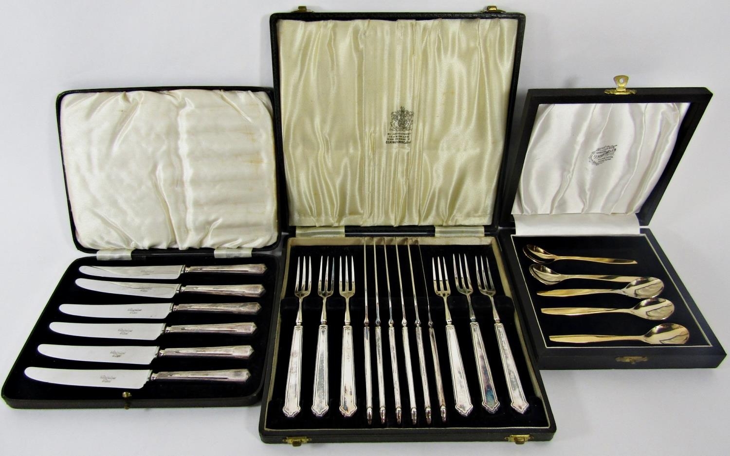 A complete canteen of Lascelles EPNS cutlery for six settings, main knives forks and spoons and side