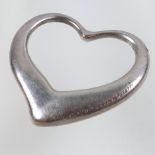 Tiffany style, white metal open heart shaped pendant, stamped “Sterling”, 11.2grs