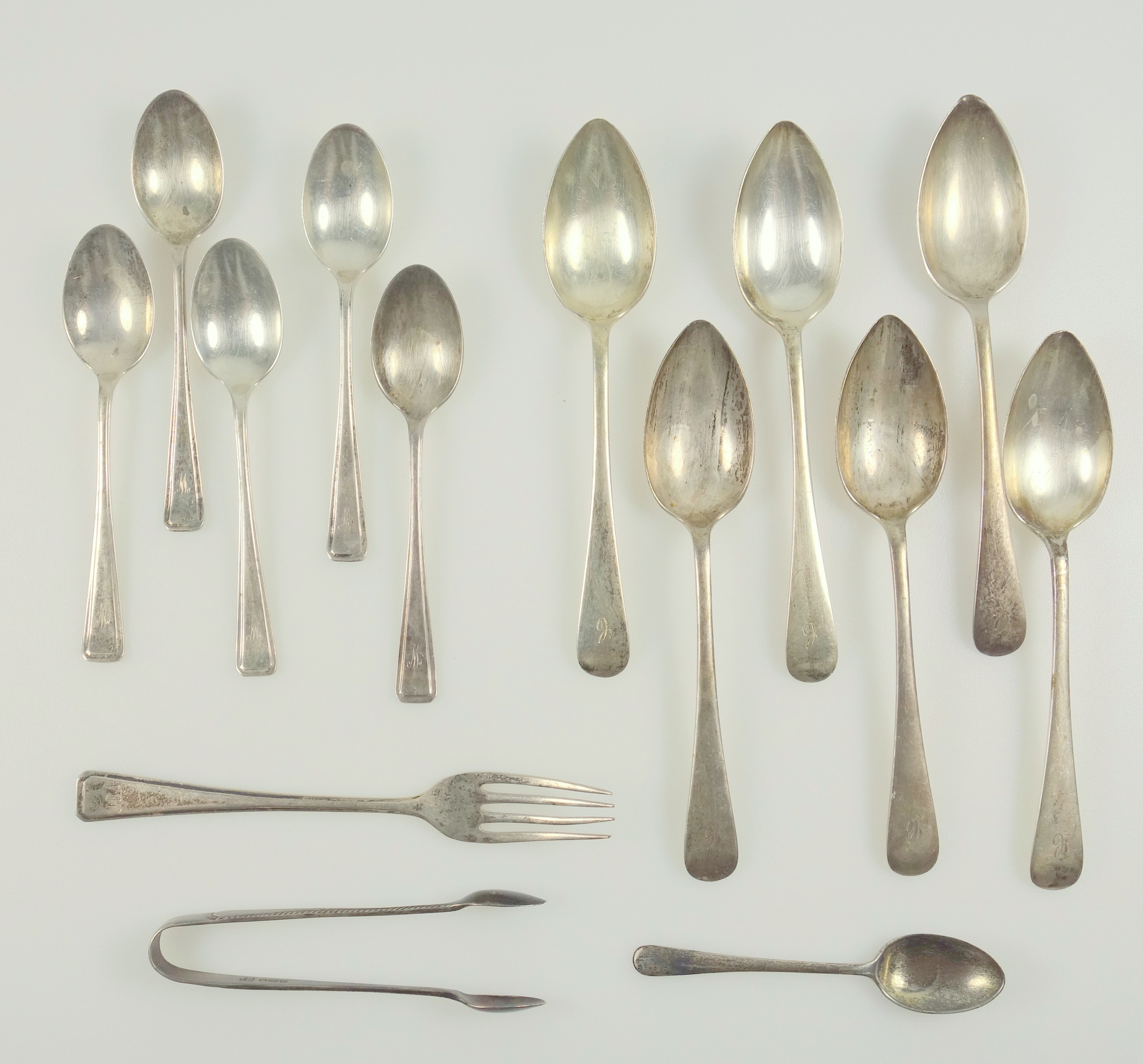 Set of 6 silver Old English pattern grapefruit spoons, each initialled 'C', by CB&S, Sheffield 1925,