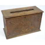 Arts & Crafts carved oak freestanding letter box, H. 25 cm, L. 42 cm, D. 19.5 cm