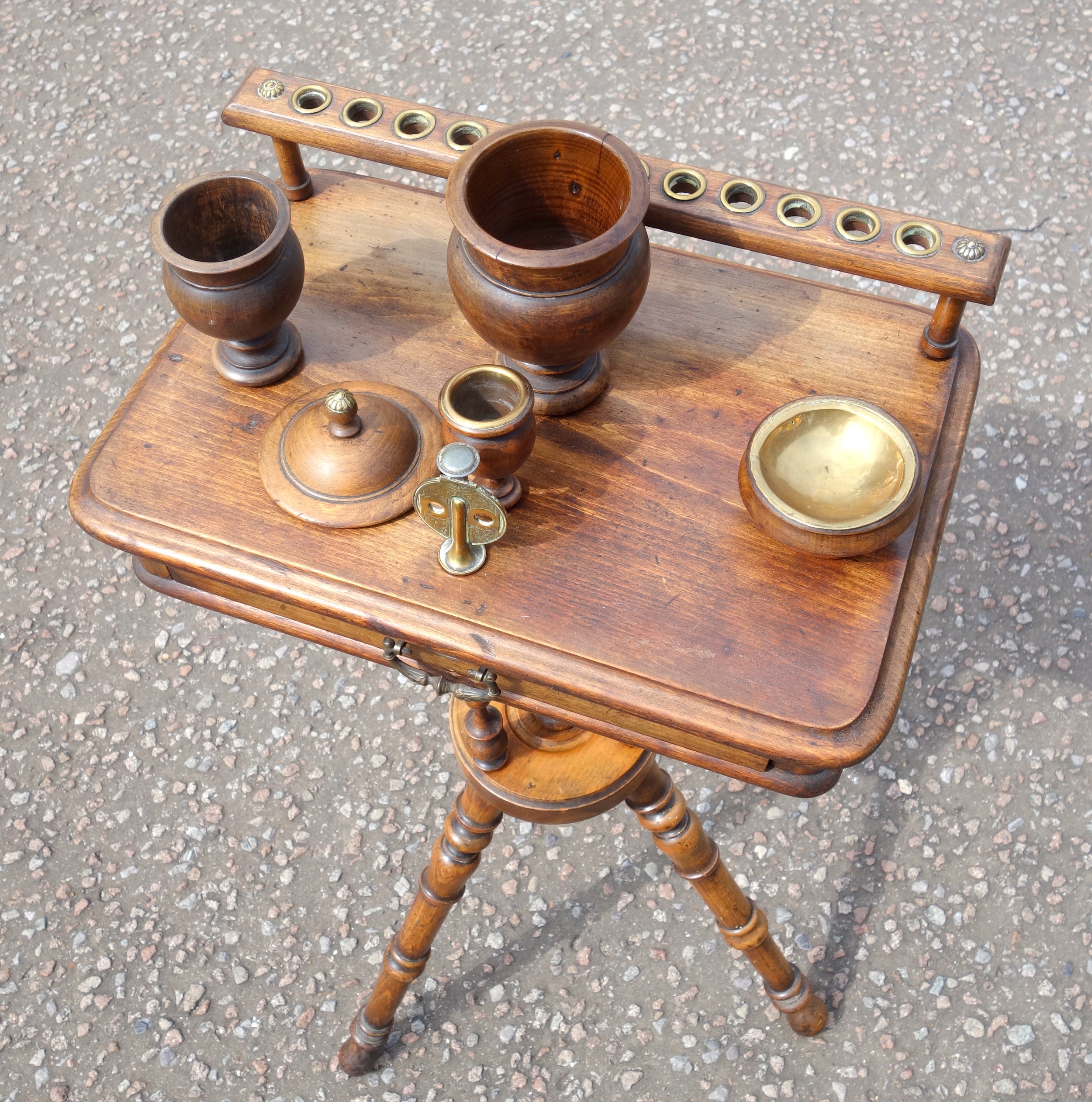 Rare late Victorian beech and birch smokers’ compendium with a pipe rack for 12 pipes, turned - Image 2 of 5