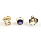 Yellow metal ring set mystic topaz, D.1.3cm, stamped 9ct, and 2 other rings set quartz stones, gross