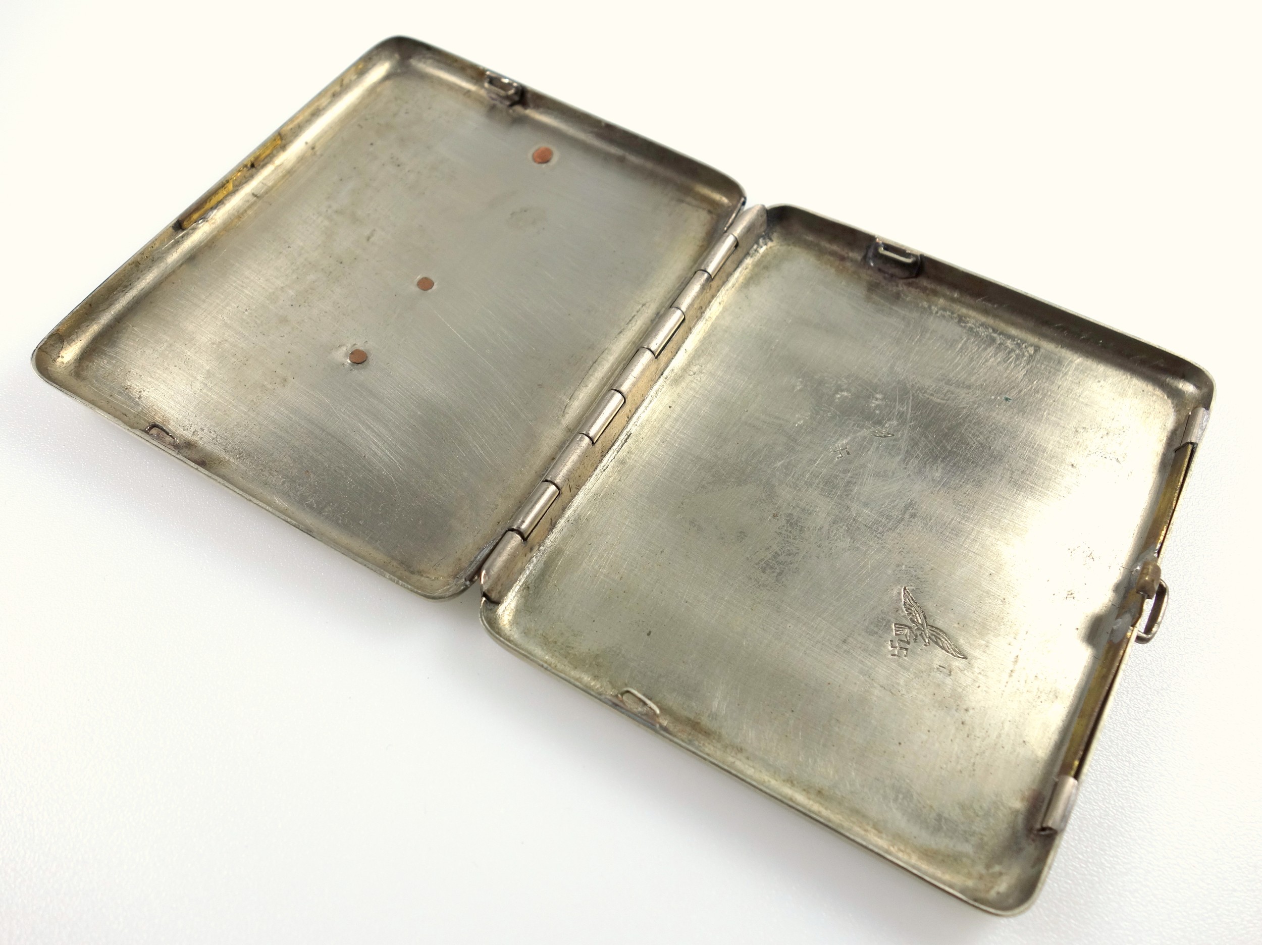 WW2 German brass cigarette case and lighter with applied Demjansk 1942 emblem (possibly using a - Bild 5 aus 6