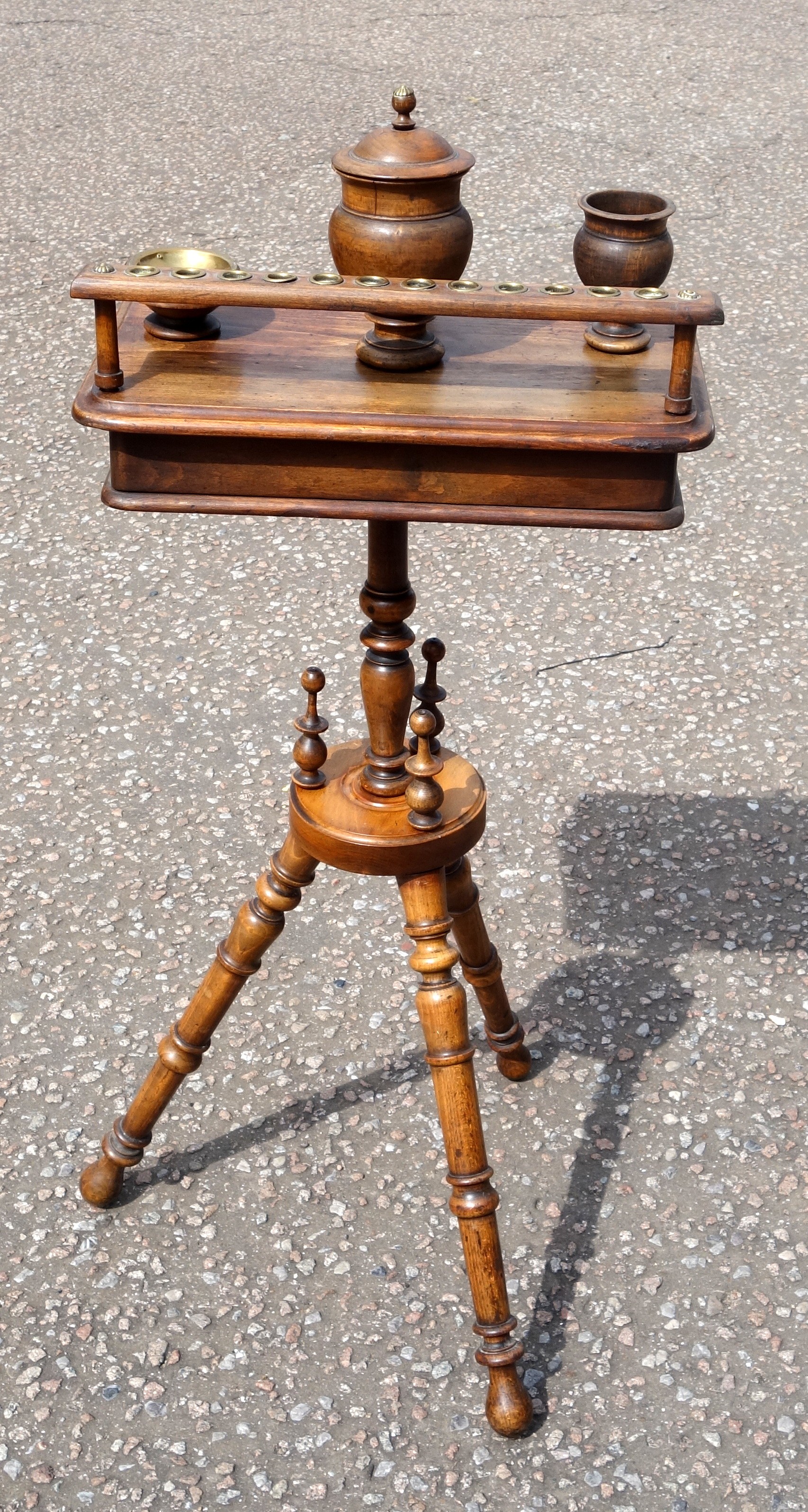 Rare late Victorian beech and birch smokers’ compendium with a pipe rack for 12 pipes, turned - Image 5 of 5