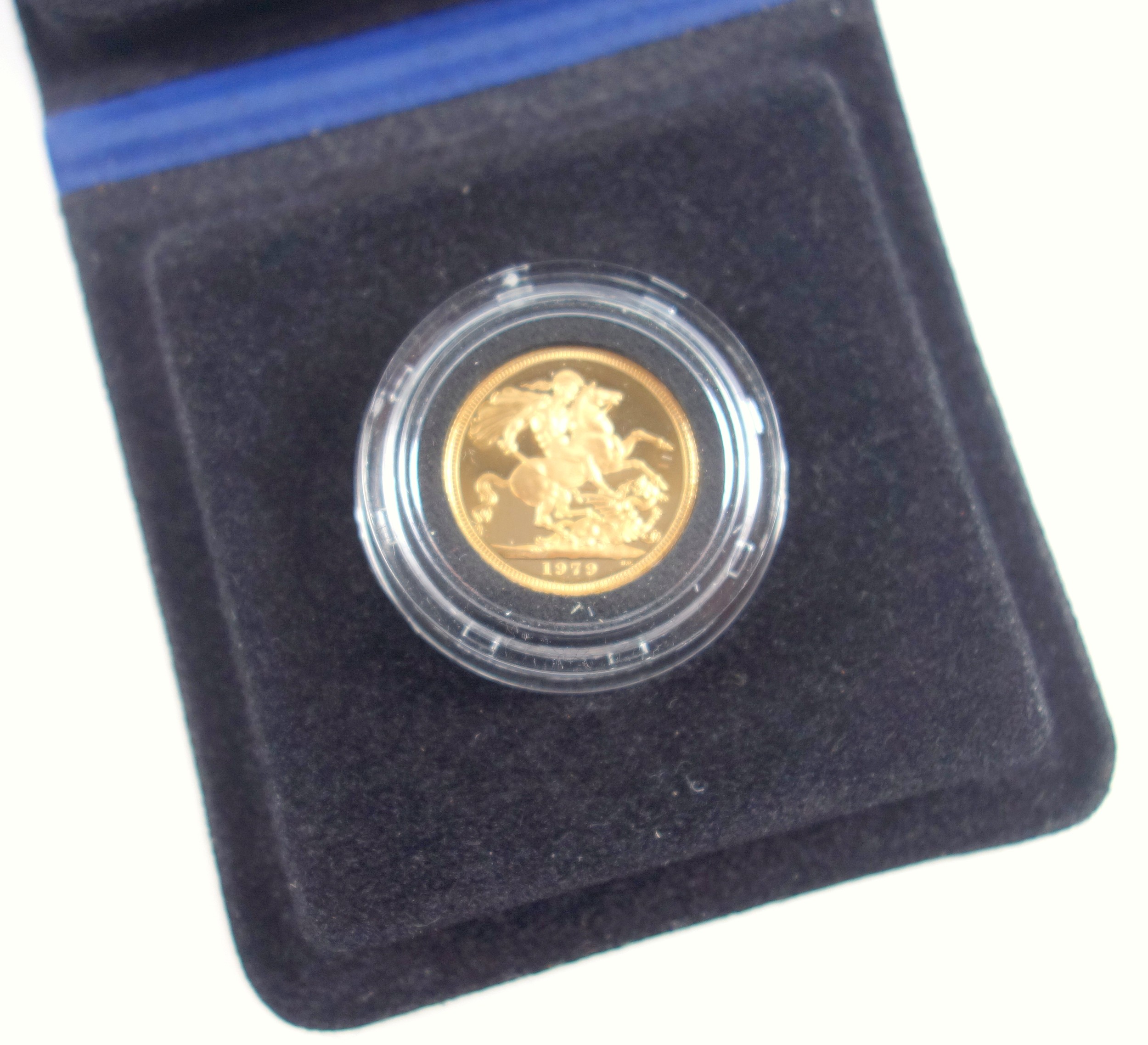 Elizabeth II gold Proof sovereign, 1979, unc., in capsule, cased