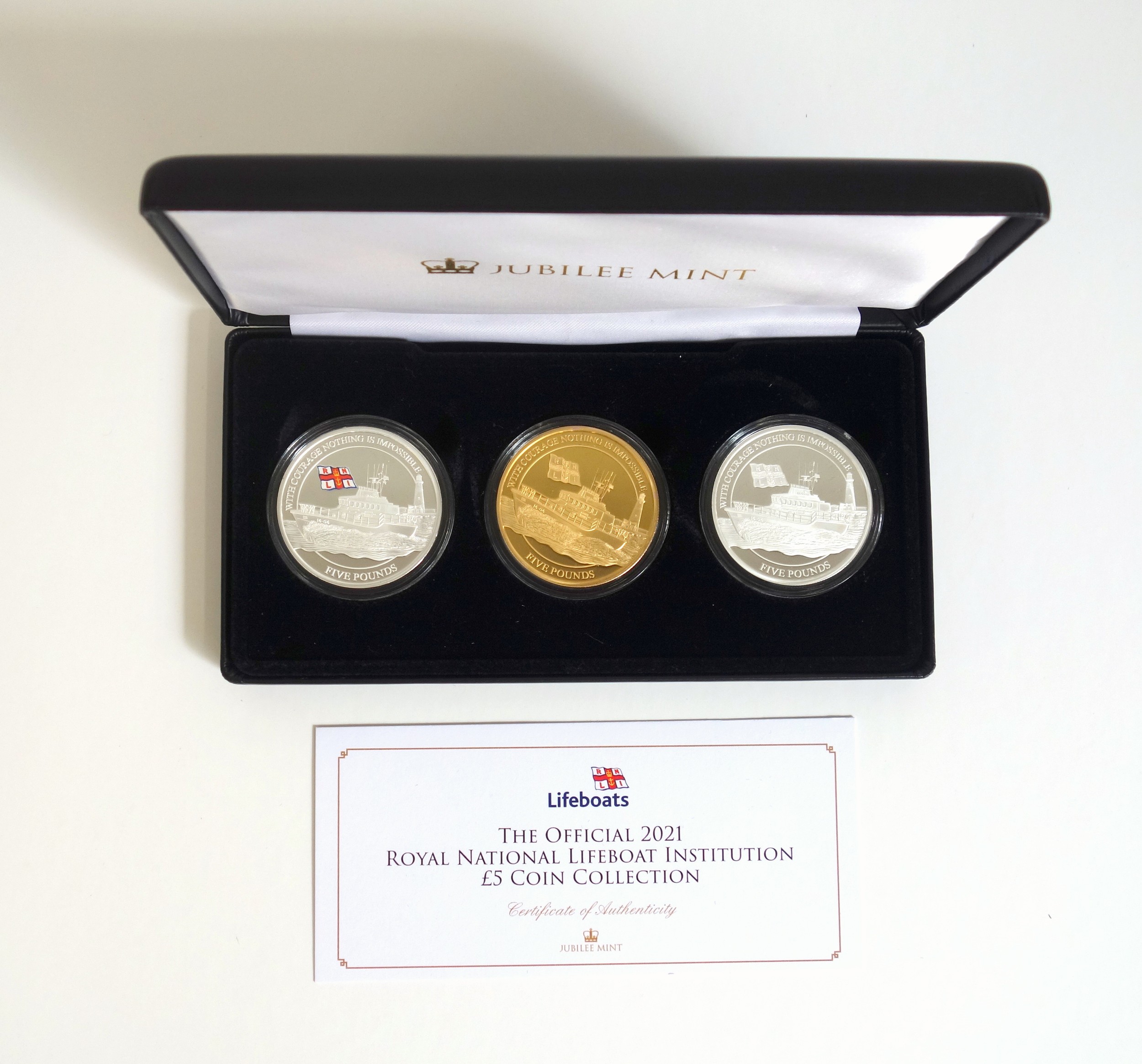 Windsor Mint Proof set of 24 gold plated with colour tableau Ships of the Royal Navy medals with C - Image 2 of 3