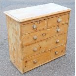 Victorian pine chest with 2 short, 3 long drawers, 83.5 x 94 x 44.5 cm
