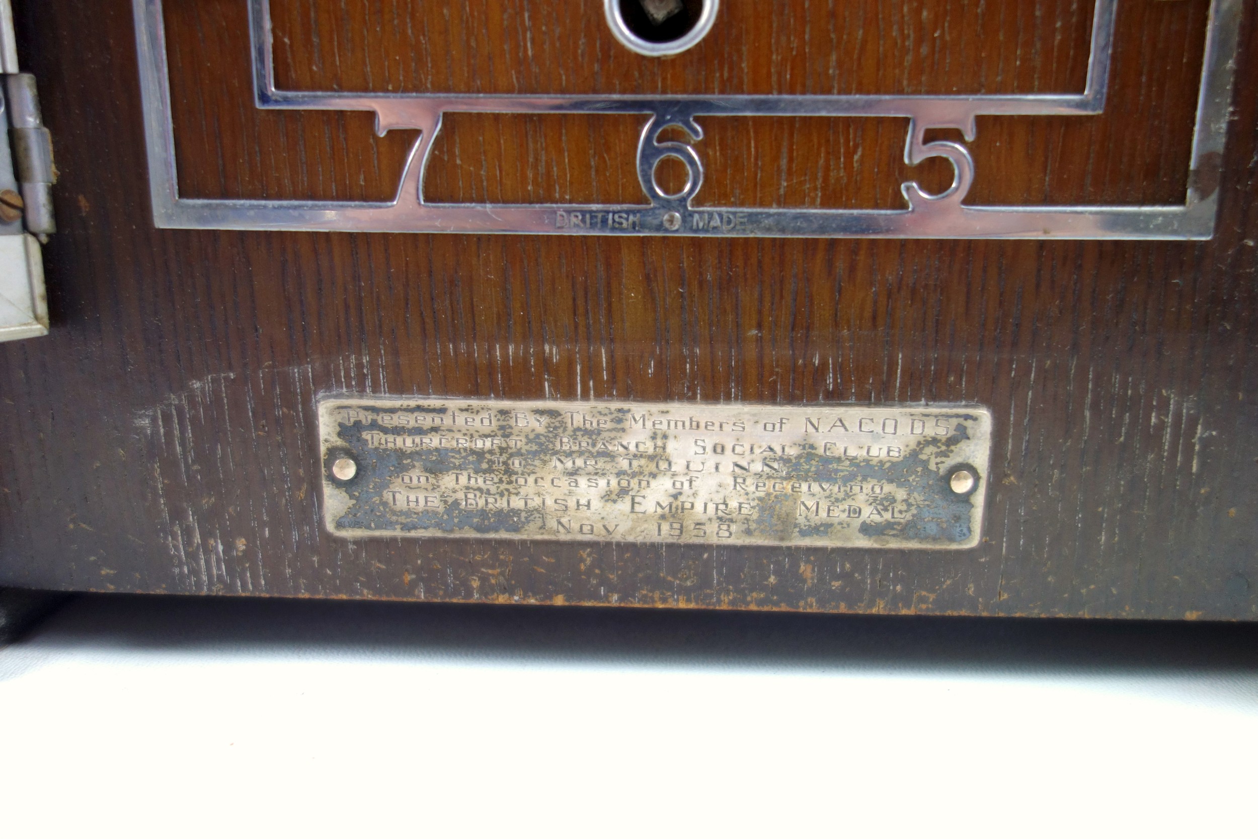 British Art deco period mantel clock with an 8 day movement, chime striking on straight gongs, in an - Image 6 of 6