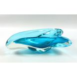 Murano Sommerso turquoise and clear glass dish, in an organic free-form style, W.23cm