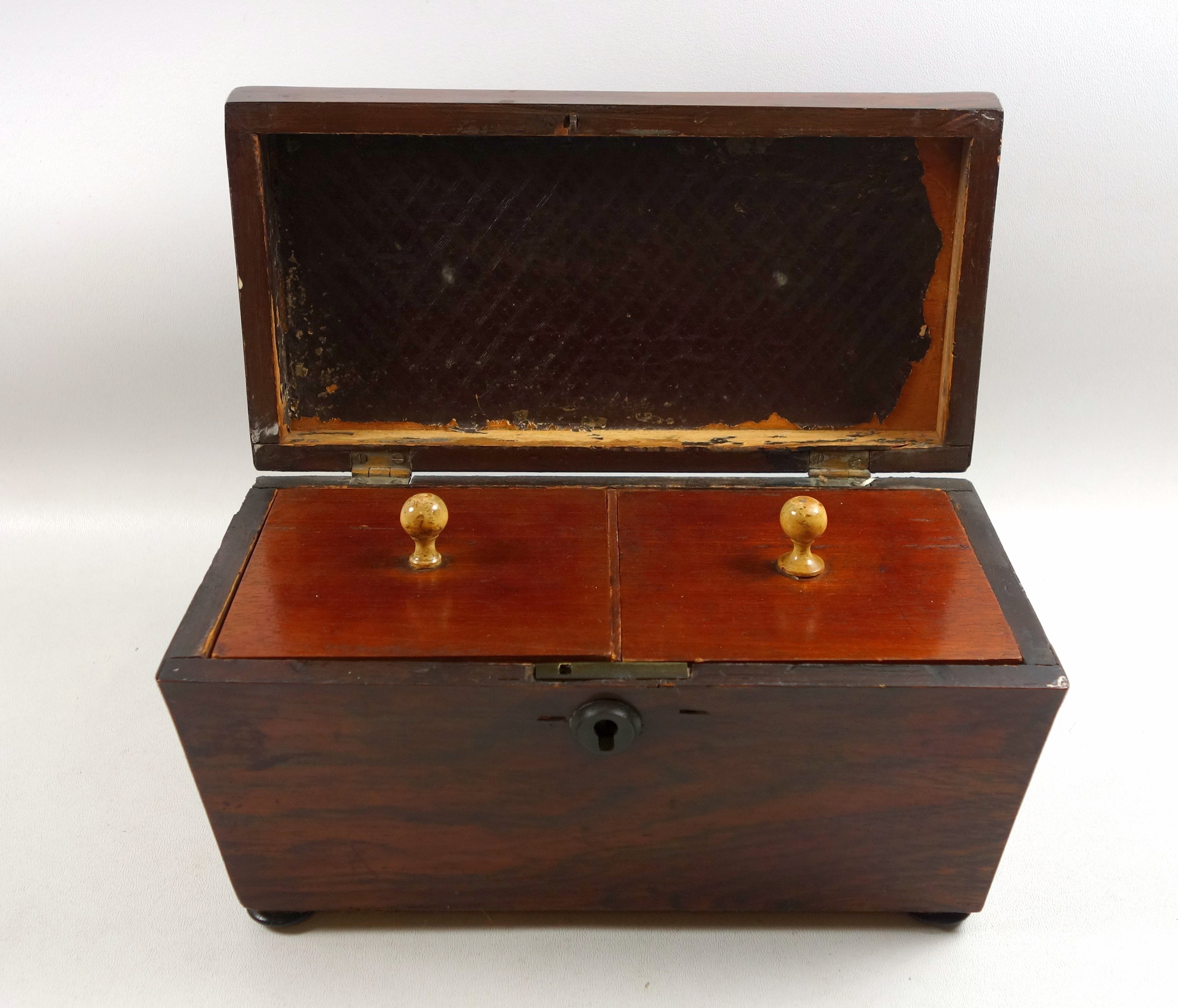 William IV rosewood sarcophagus shaped tea caddy with 2 covered compartments, W.25.3cm; pair of - Image 5 of 10