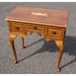 Mahogany canteen table with a floral inlaid hinged rising top, and 2 drawers, on cabriole legs, 67.5