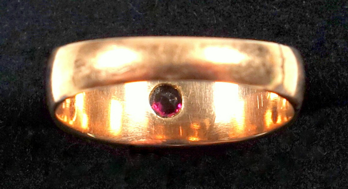 Late Victorian 9ct gold gipsy ring, size M, set ruby and 6 seed pearls, by E F B, Chester 1900, and - Bild 4 aus 4