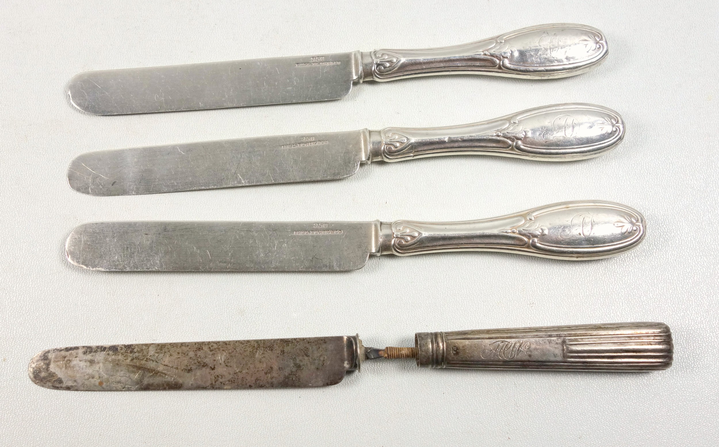 3 George IV silver King's pattern table forks, various marks; 2 William IV King's Pattern dessert - Image 7 of 8