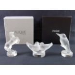 3 Lalique seals, of a hummingbird, H.7cm, signed, boxed; a horse, H.7.5cm, signed, boxed; and two