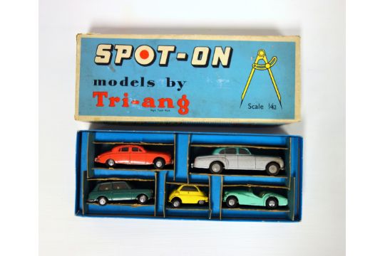 Boxed Spot-On models by Triang, 'A' Presentation Set complete with all ...