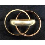 9ct gold "Russian" wedding ring, size N, 5.7grs, cased