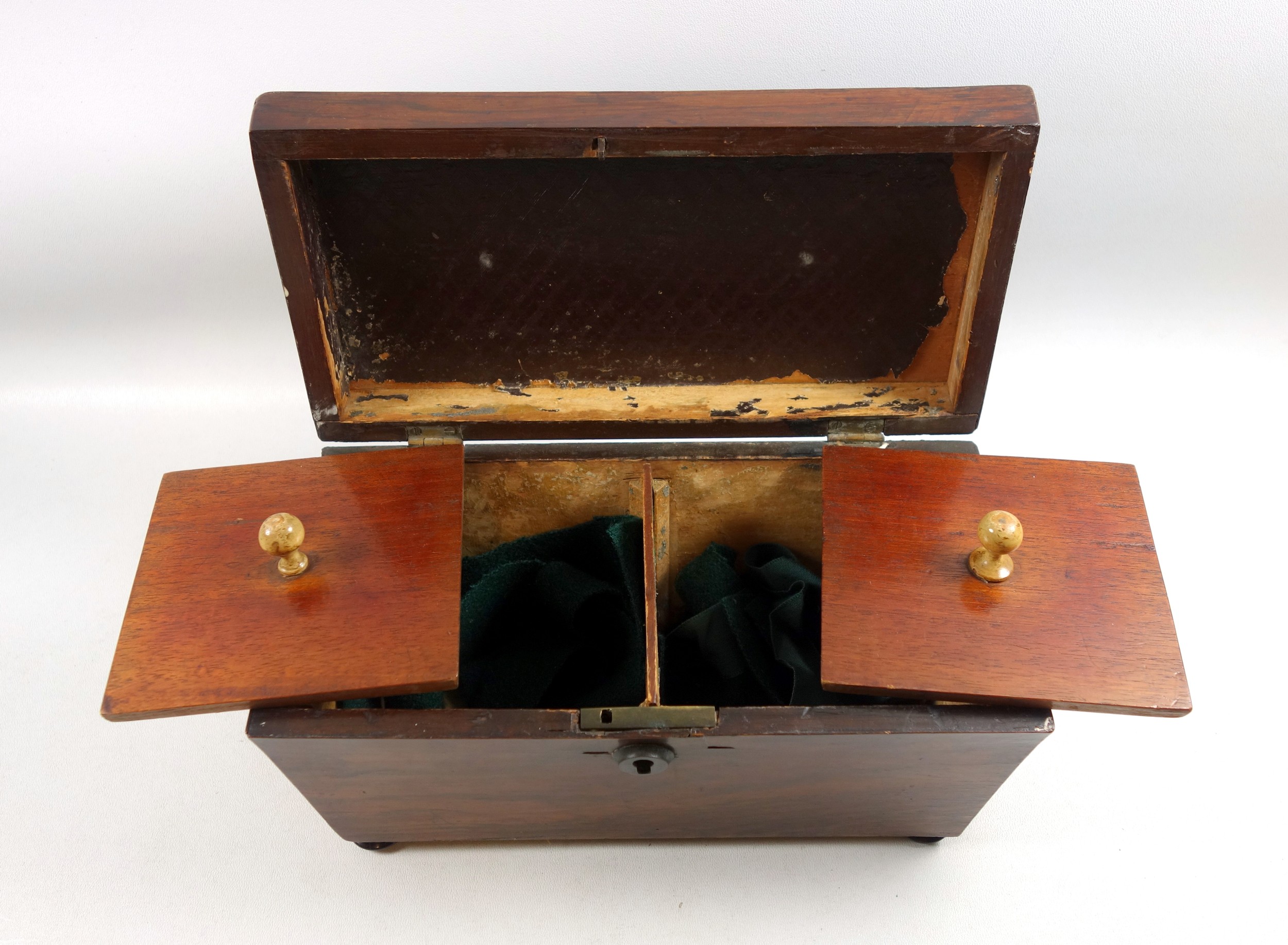 William IV rosewood sarcophagus shaped tea caddy with 2 covered compartments, W.25.3cm; pair of - Image 6 of 10