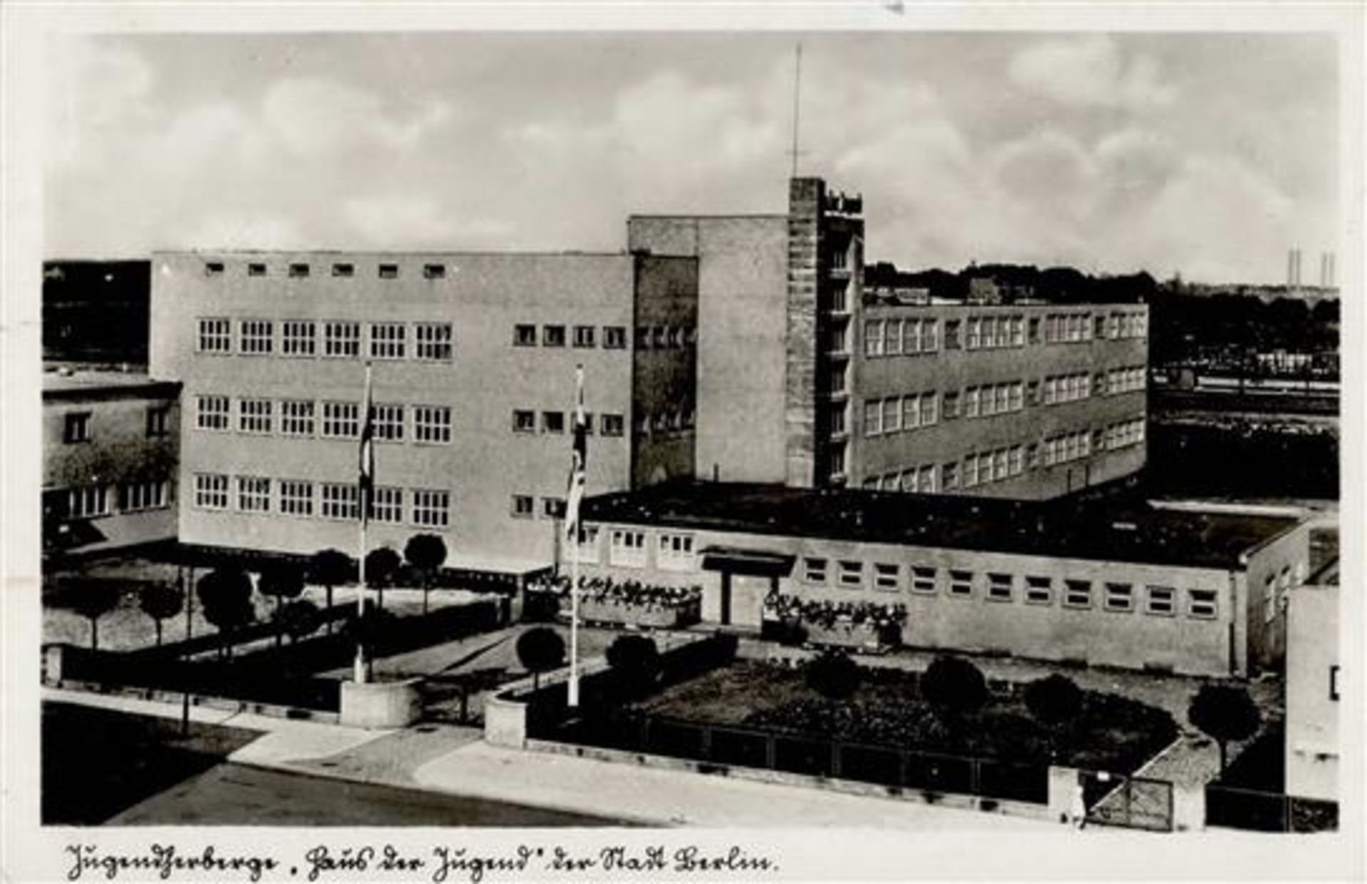 BAUHAUSSTIL - BERLIN - Jugendherberge Haus der Jugend - Teupitzer Strasse I