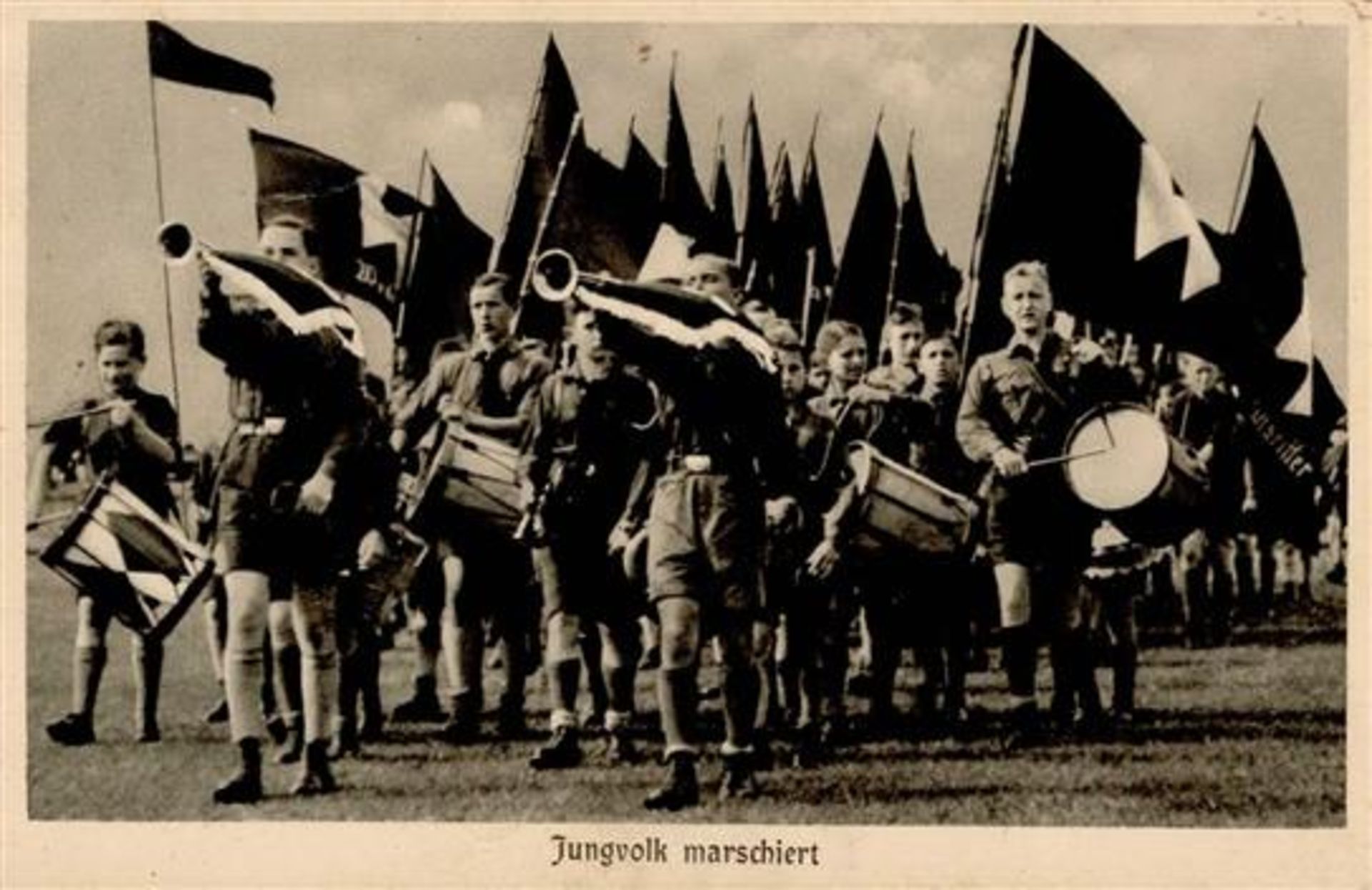 HJ WK II - HITLER-JUGEND Oberbann BRANDENBURG,Havel-SÜD 1934 JUNGVOLK marschiert I-II