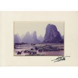 DON HONG-OAI - Chinese Workers in the Fields - Color analogue print