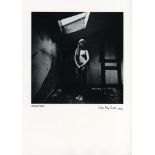 JEANLOUP SIEFF - Femme nue dans un endroit sombre - Vintage photogravure