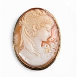 A CAMEO BROOCH/PENDANT