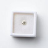 A ROUND BRILLIANT-CUT DIAMOND O,55 CARATS IJ colour, SI clarity