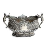 AN EDWARD VI SILVER WINE COOLER, WALKER AND HALL, SHEFFIELD, 1901