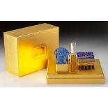 AN ESTEE LAUDER "ESTEE" HEIRLOOM KEEPSAKE BOX WITH PERFUME FLACON, 1984